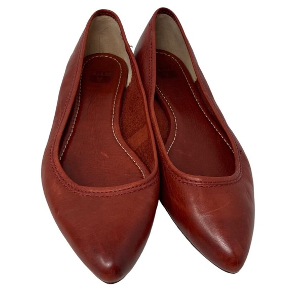 Frye Women's Red Leather Flats - Picture 6 of 8